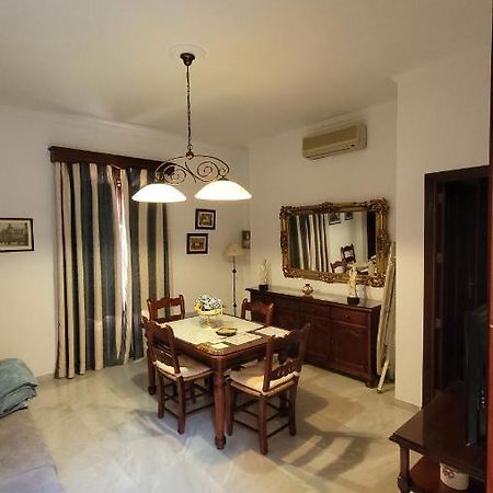 Apartamento San Benito A Севиля Екстериор снимка