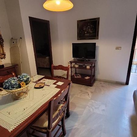 Apartamento San Benito A Севиля Екстериор снимка